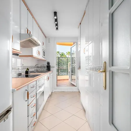 Beautiful 2 Bed With Amazing Views - Rdr203 Marbella